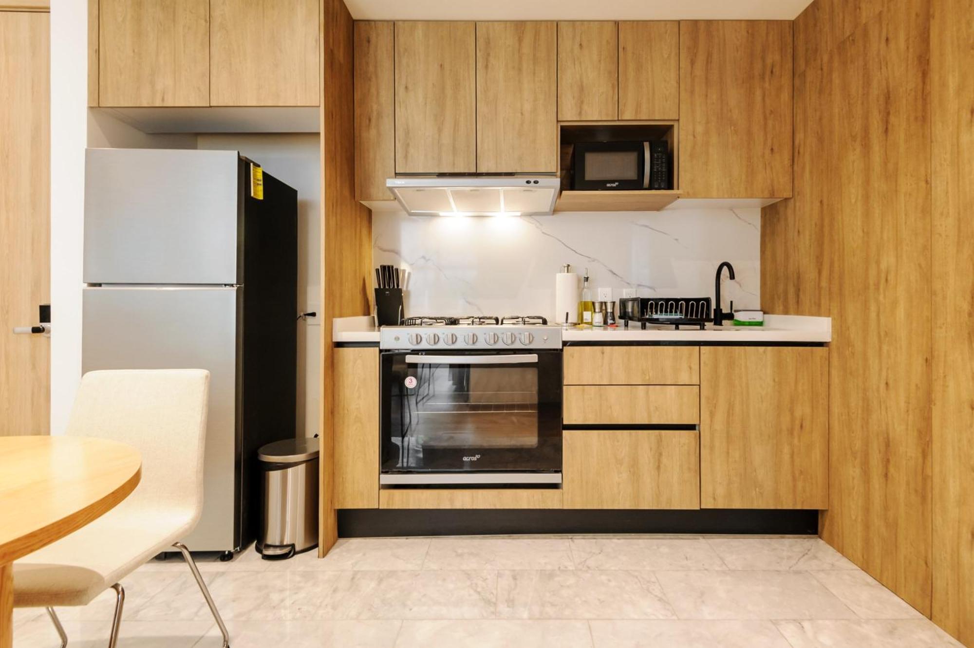 Resplendent 2br In Roma Norte Mexico City